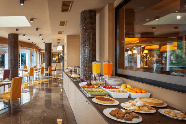 Regelmäßige Lieferungen für Hotels und Einrichtungen