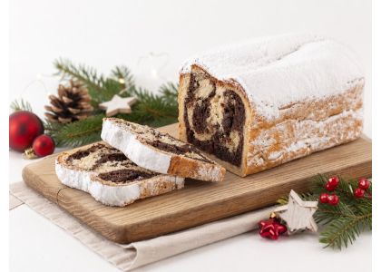 Mohnstollen halb